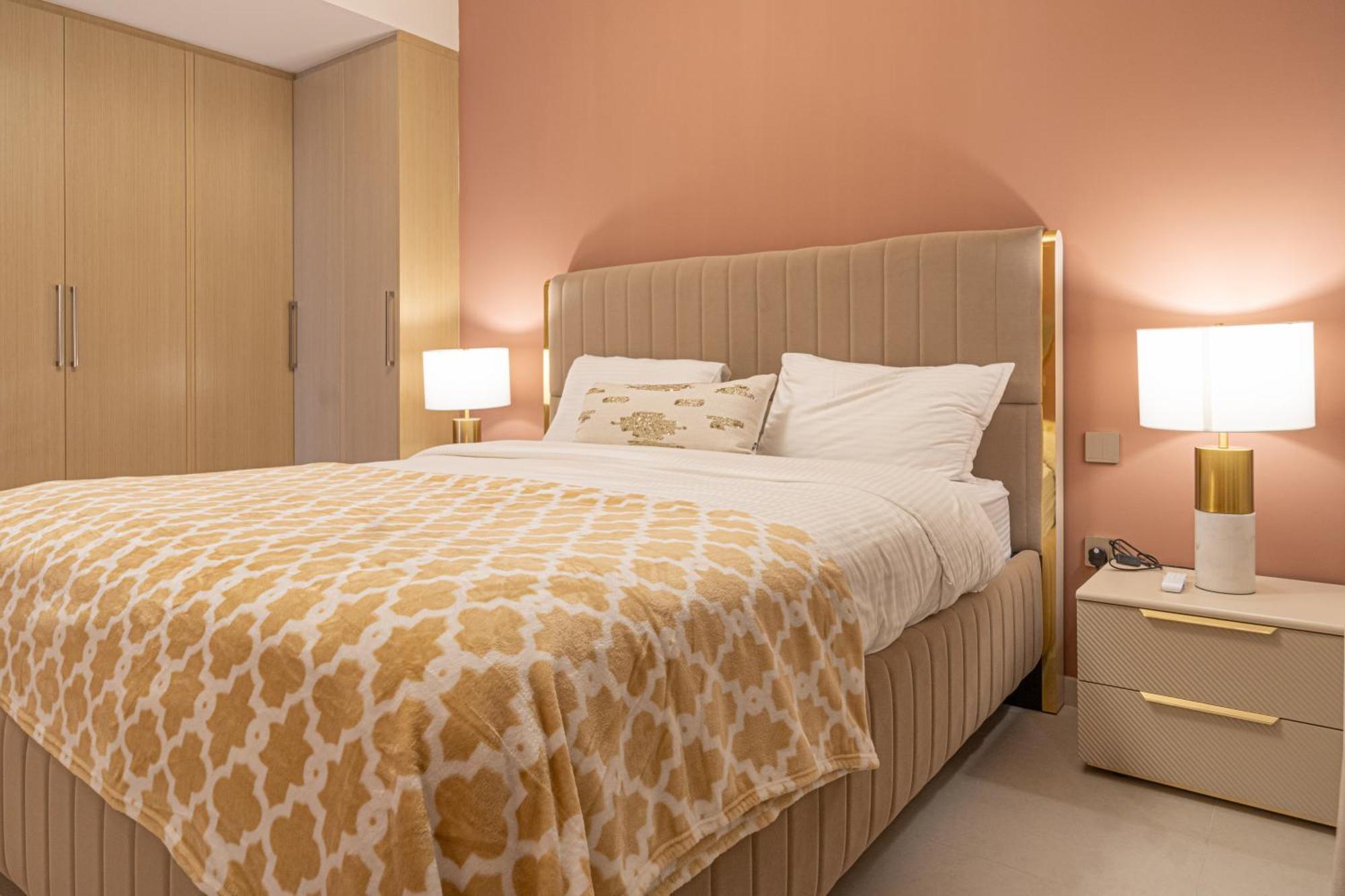 First Class 2Br With Full Burj Khalifa View Dubai Esterno foto